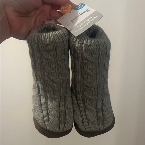 Goldbug Other - Gray Cable Knit Baby Booties 6-12 Months (Size 3)